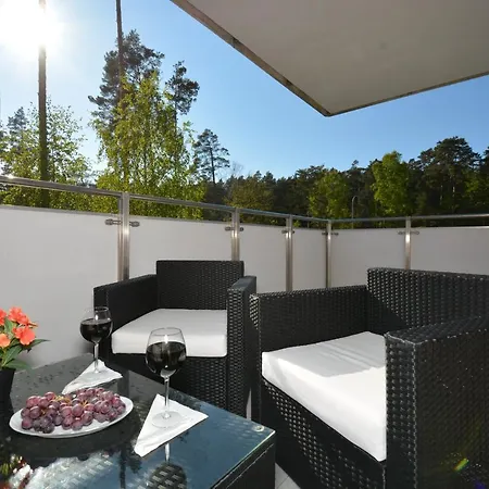 Premium Wood Baltic Park - 58m2, 3 * Stegna